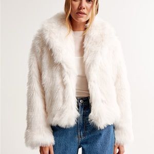 Abercrombie & Fitch White Teddy Jacket